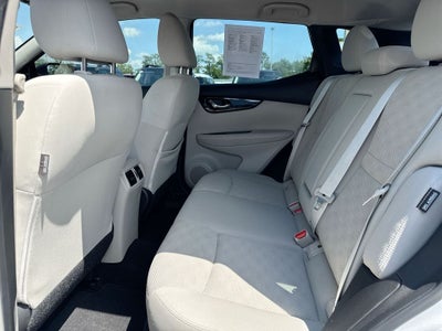 2020 Nissan Rogue Sport SV