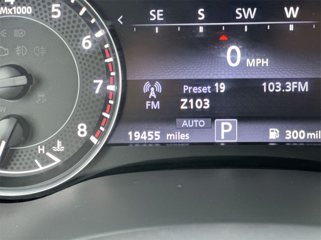 2024 Nissan Armada SV