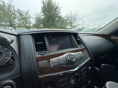 2017 INFINITI QX80 Base