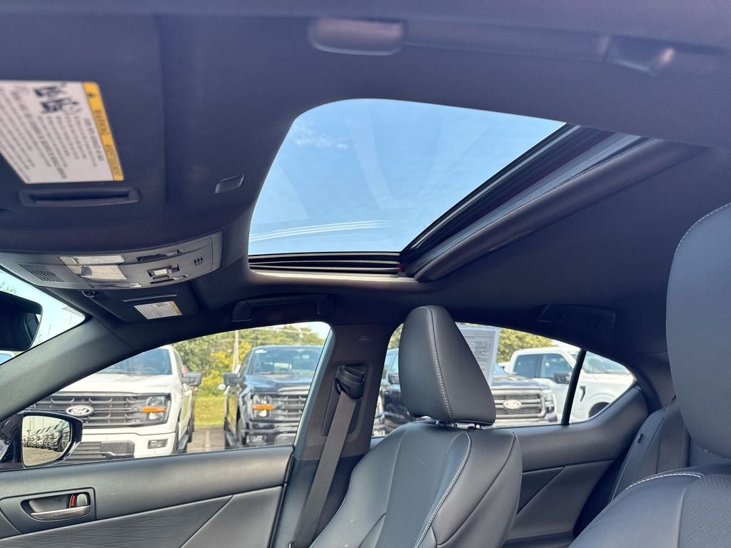 2022 Lexus IS 350 F SPORT
