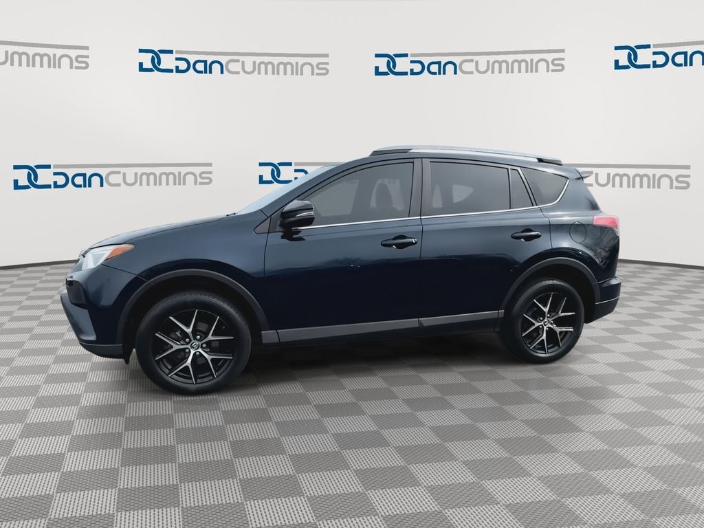 2017 Toyota RAV4 SE