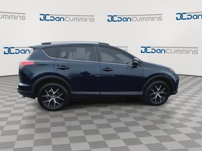 2017 Toyota RAV4 SE
