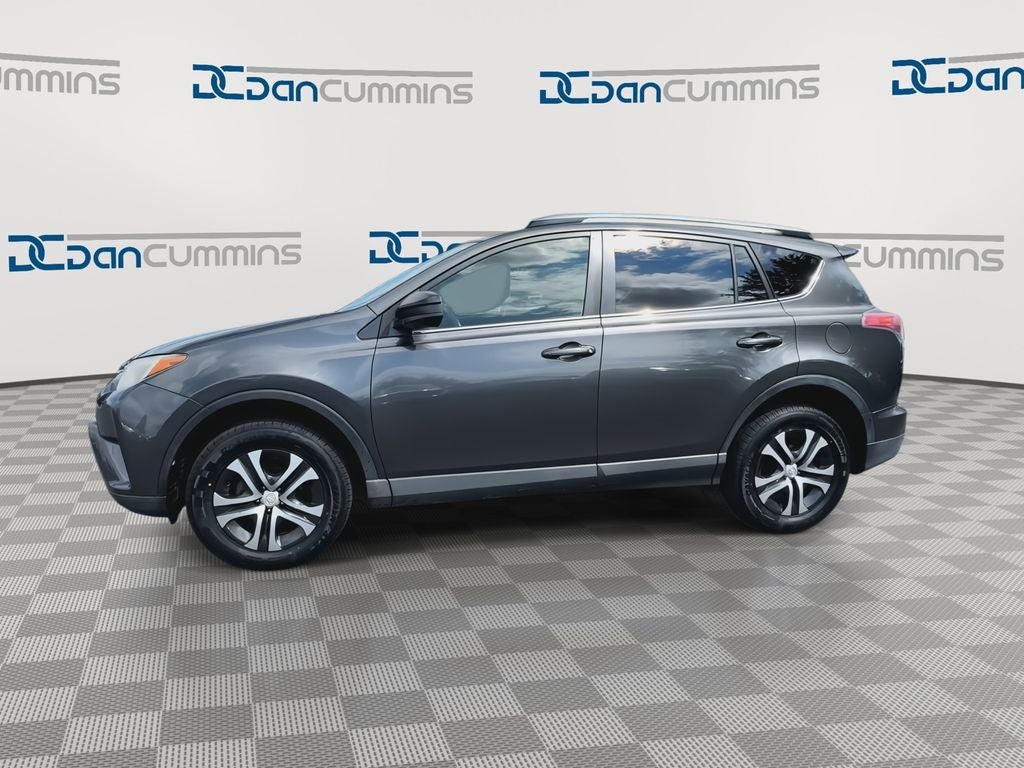 2017 Toyota RAV4 LE