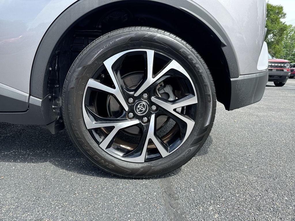 2019 Toyota C-HR XLE