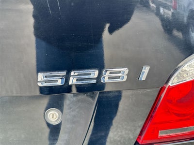 2010 BMW 5 Series 528i