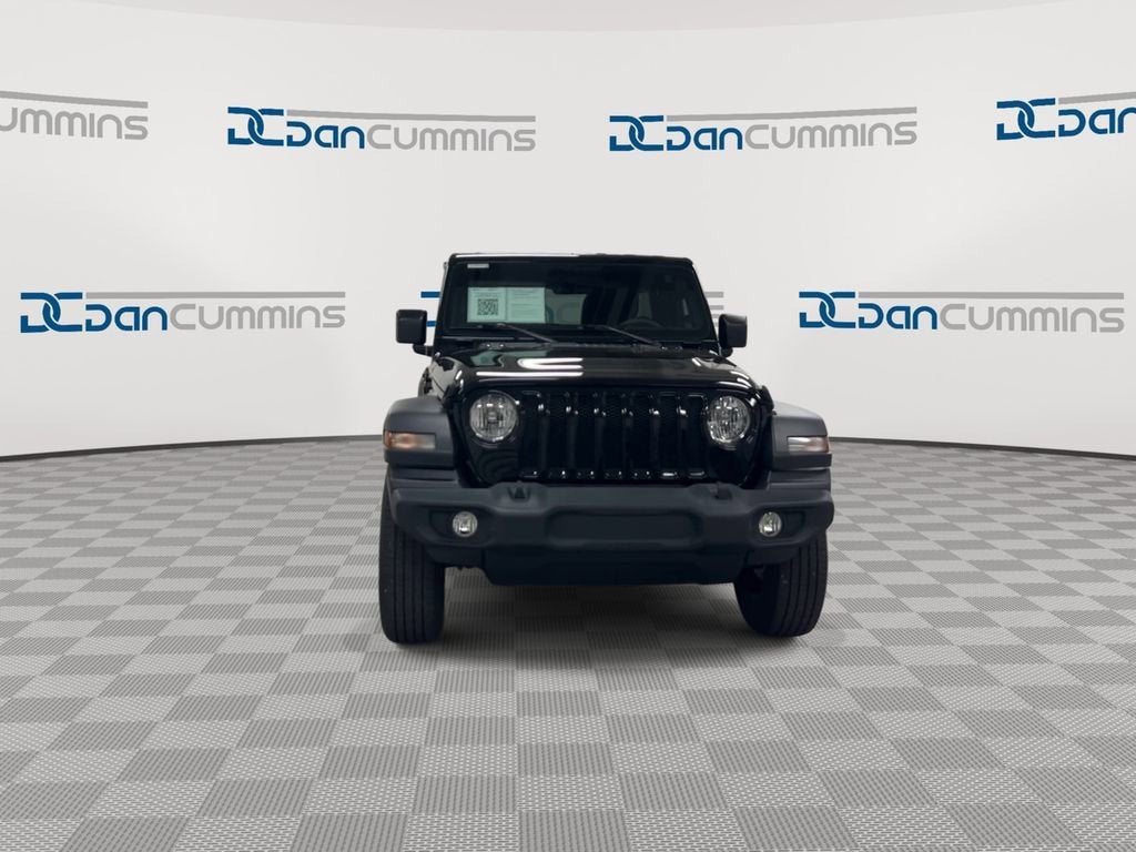 2023 Jeep Wrangler Sport Altitude