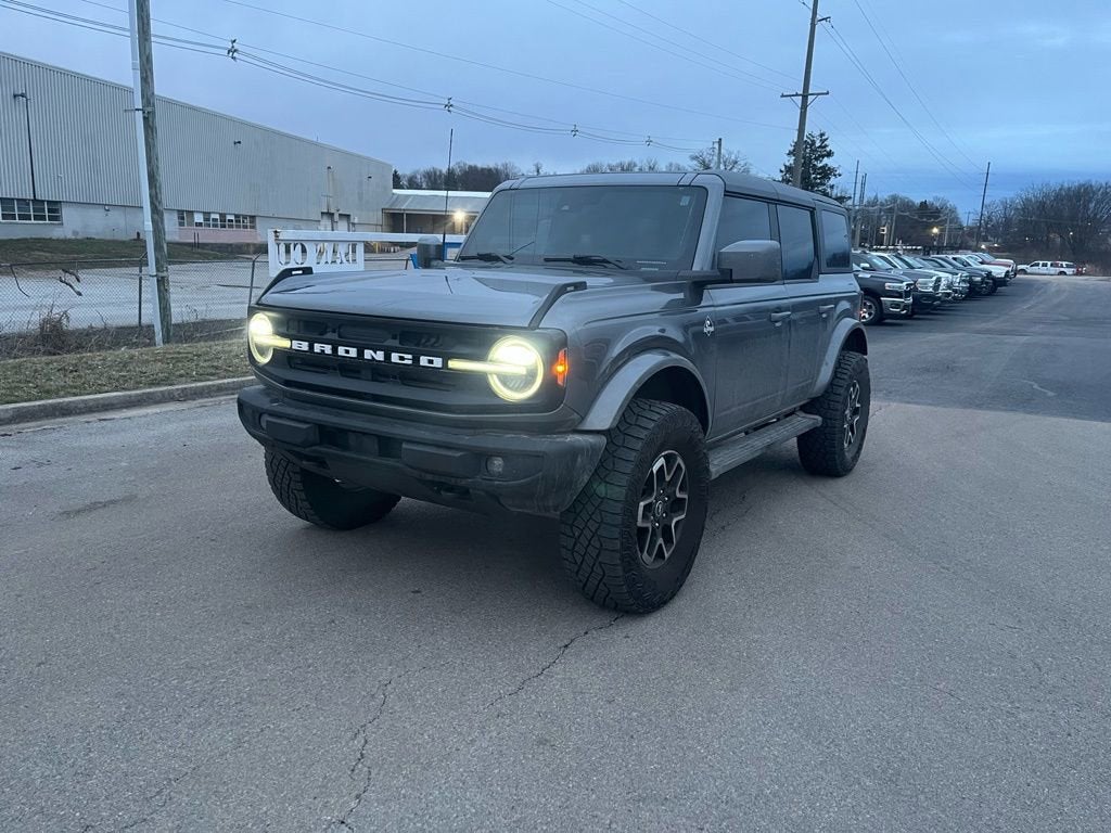 2022 Ford Bronco Base