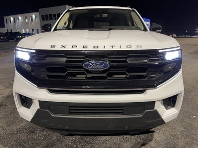 2025 Ford Expedition Active
