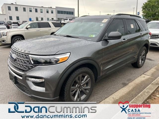 2021 Ford Explorer XLT 4WD's photo