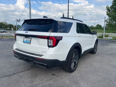 2025 Ford Explorer ST-Line