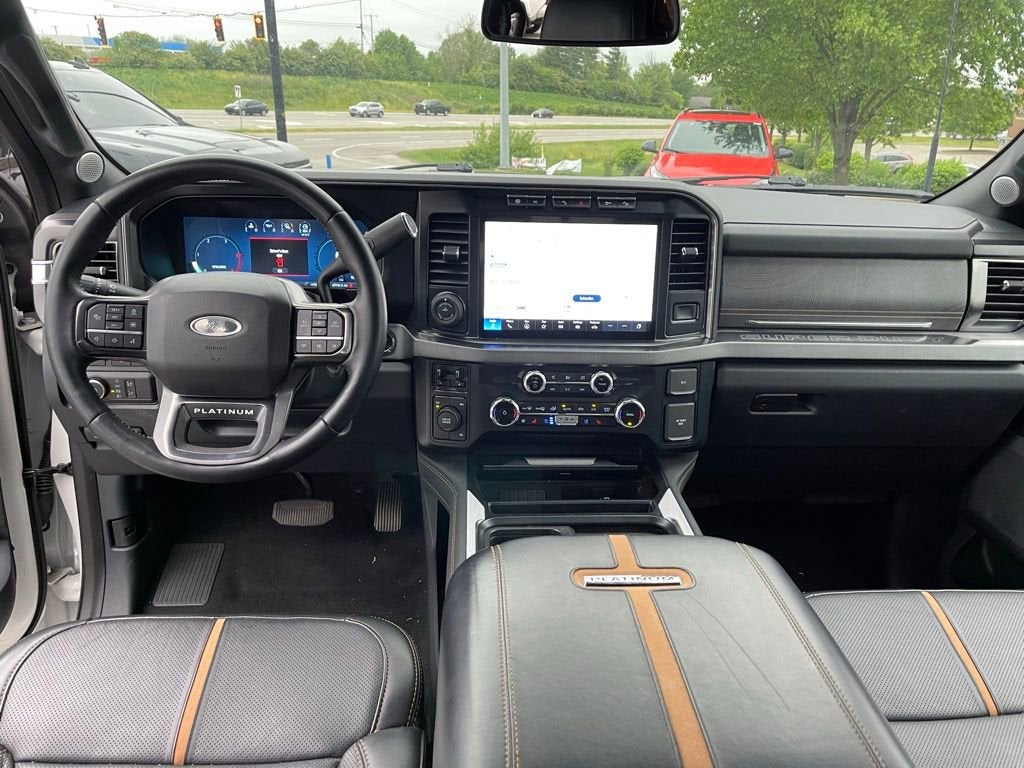 2023 Ford Super Duty F-450 DRW XL