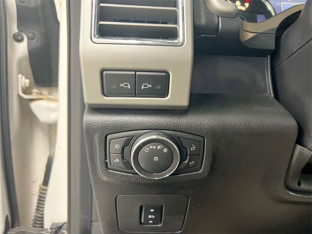 2015 Ford F-150 XLT w/HD Payload Pkg