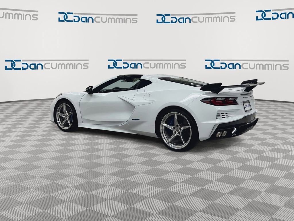 2026 Chevrolet Corvette E-Ray 2LZ