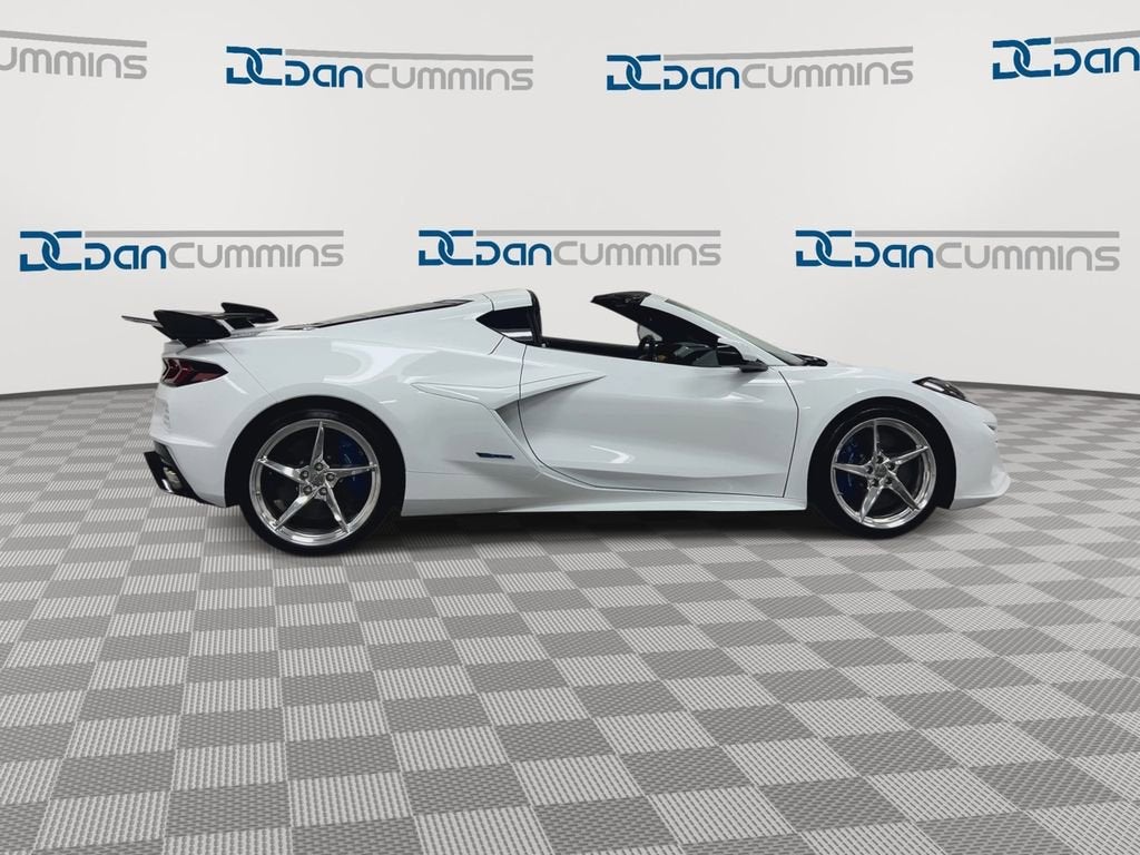 2026 Chevrolet Corvette E-Ray 2LZ