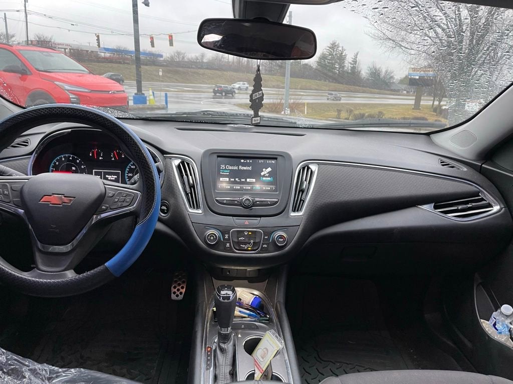 2017 Chevrolet Malibu LT
