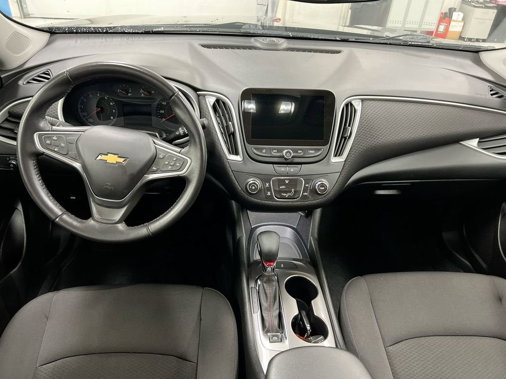 2022 Chevrolet Malibu RS