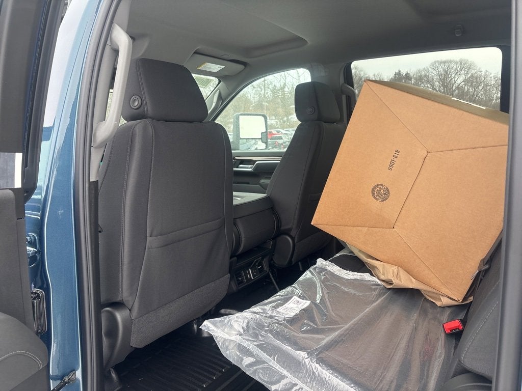 2026 Chevrolet Silverado 3500 HD Chassis Cab LT