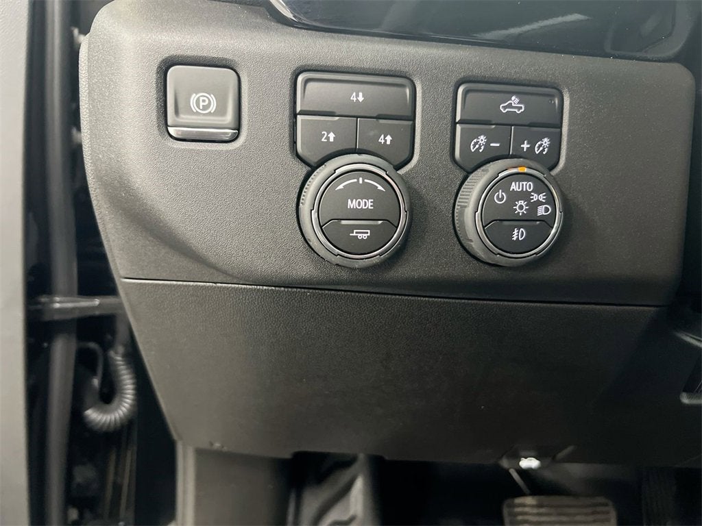 2026 Chevrolet Silverado 3500 HD Chassis Cab LT