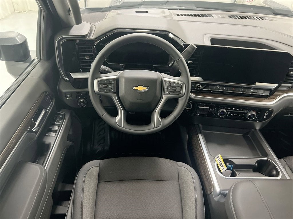 2026 Chevrolet Silverado 3500 HD Chassis Cab LT