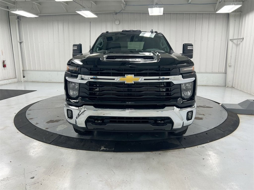 2026 Chevrolet Silverado 3500 HD Chassis Cab LT