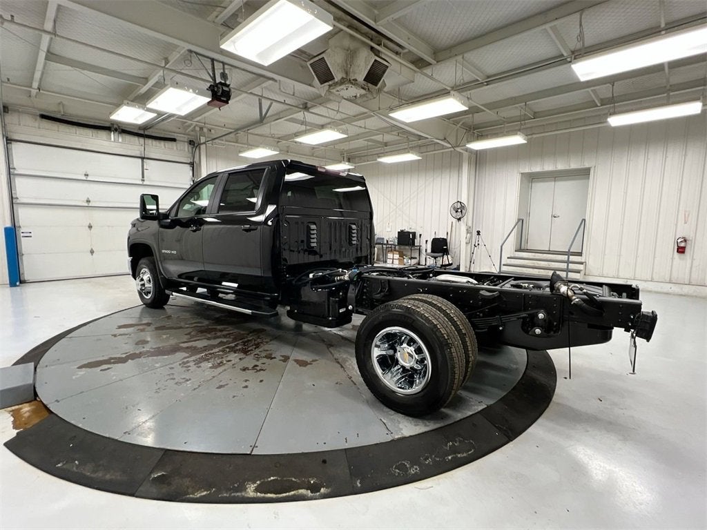 2026 Chevrolet Silverado 3500 HD Chassis Cab LT