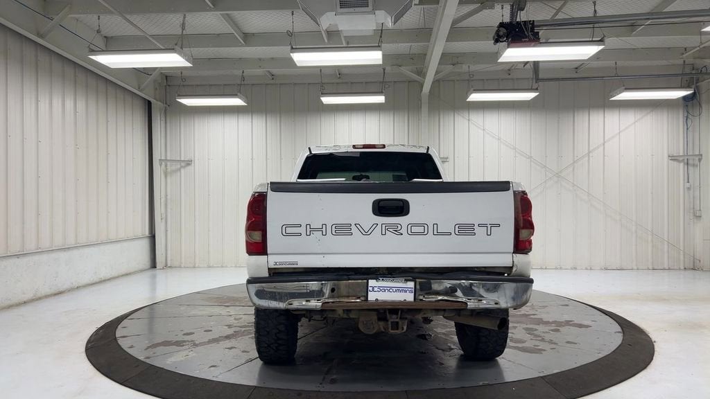 2003 Chevrolet Silverado 2500 HD LS