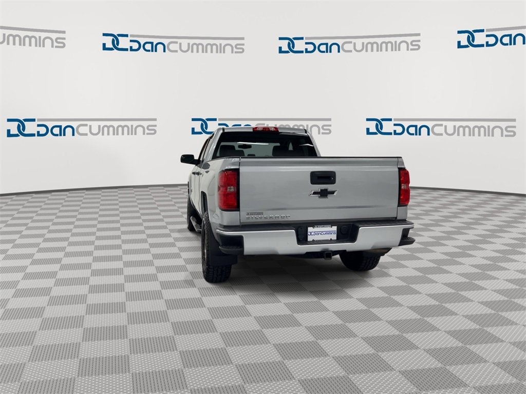 2018 Chevrolet Silverado 1500 Custom