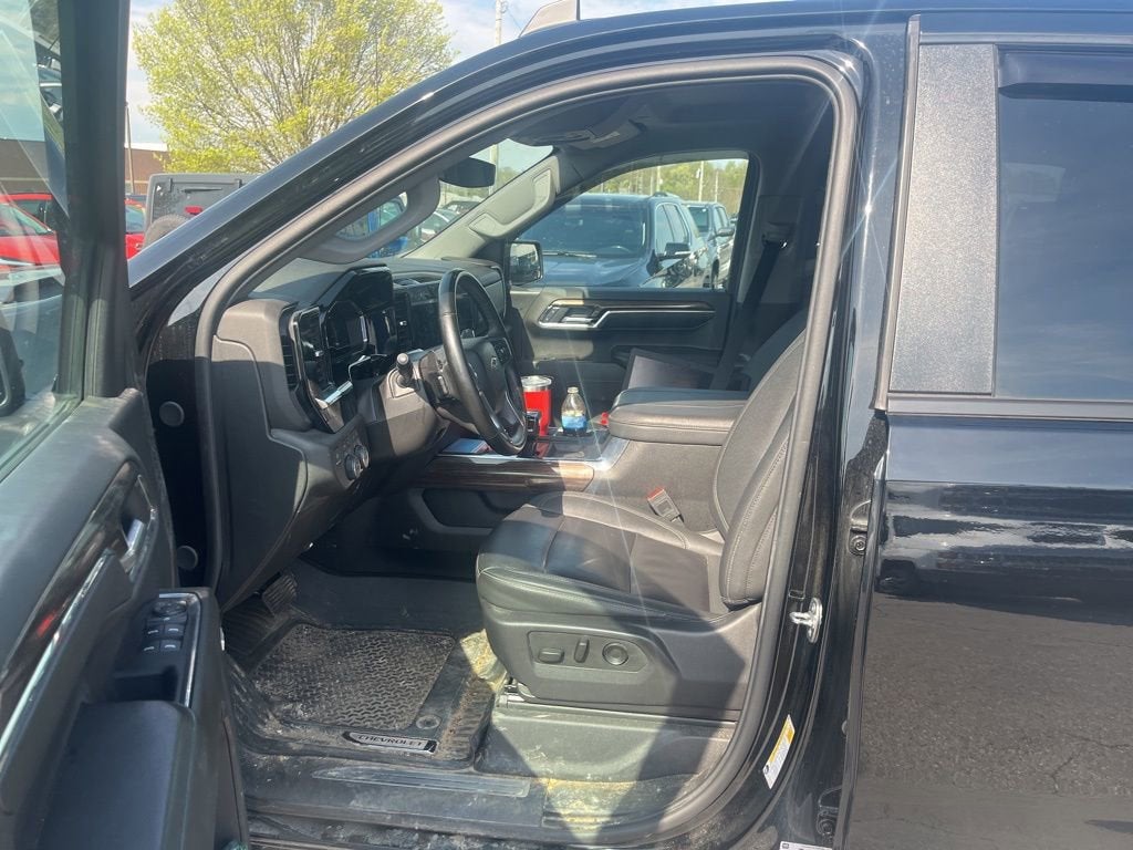 2024 Chevrolet Silverado 1500 RST