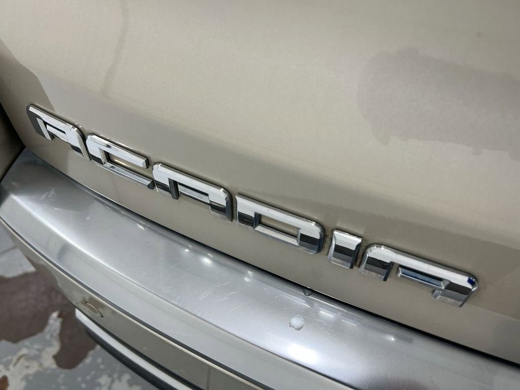 2016 GMC Acadia SLE