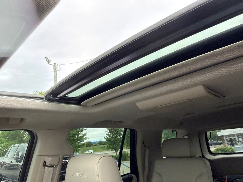 2020 GMC Yukon Denali