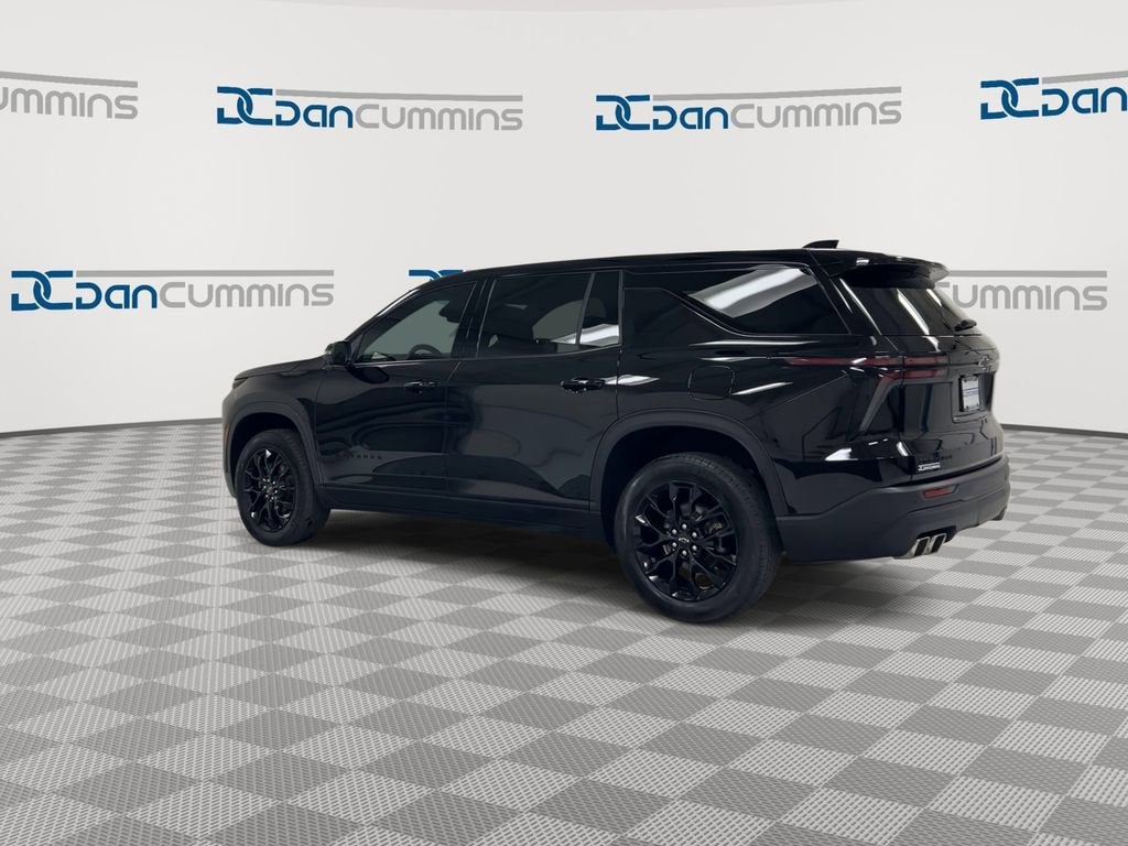 2024 Chevrolet Traverse LS