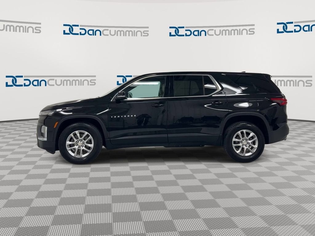 2023 Chevrolet Traverse LS