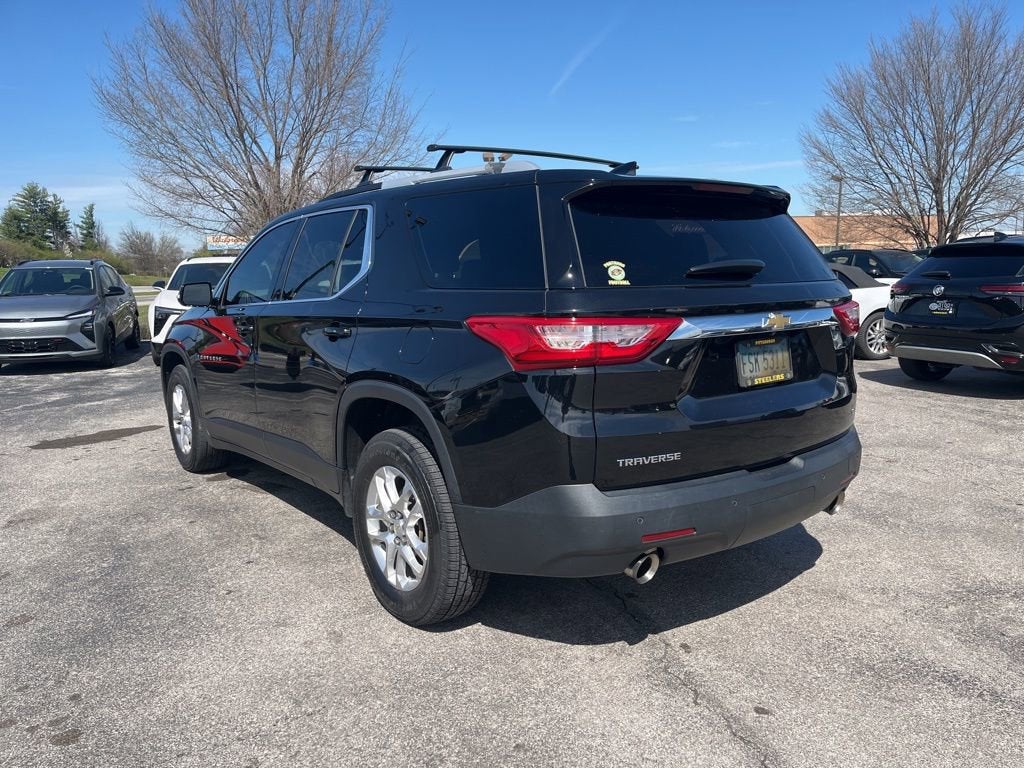 2018 Chevrolet Traverse LT Cloth