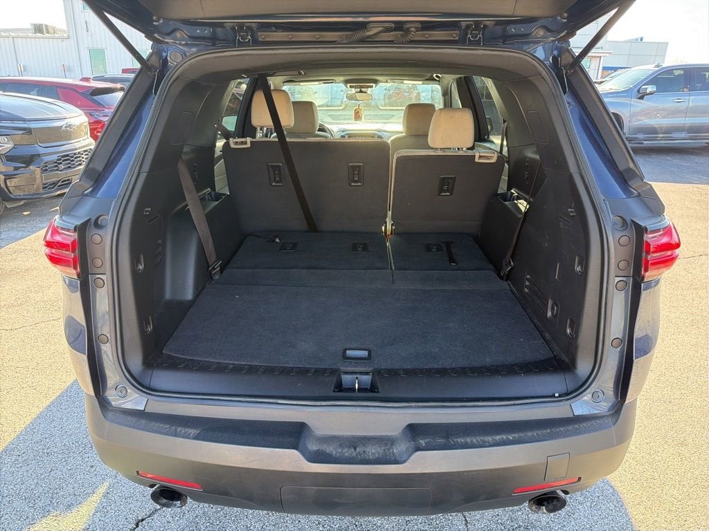 2022 Chevrolet Traverse LS