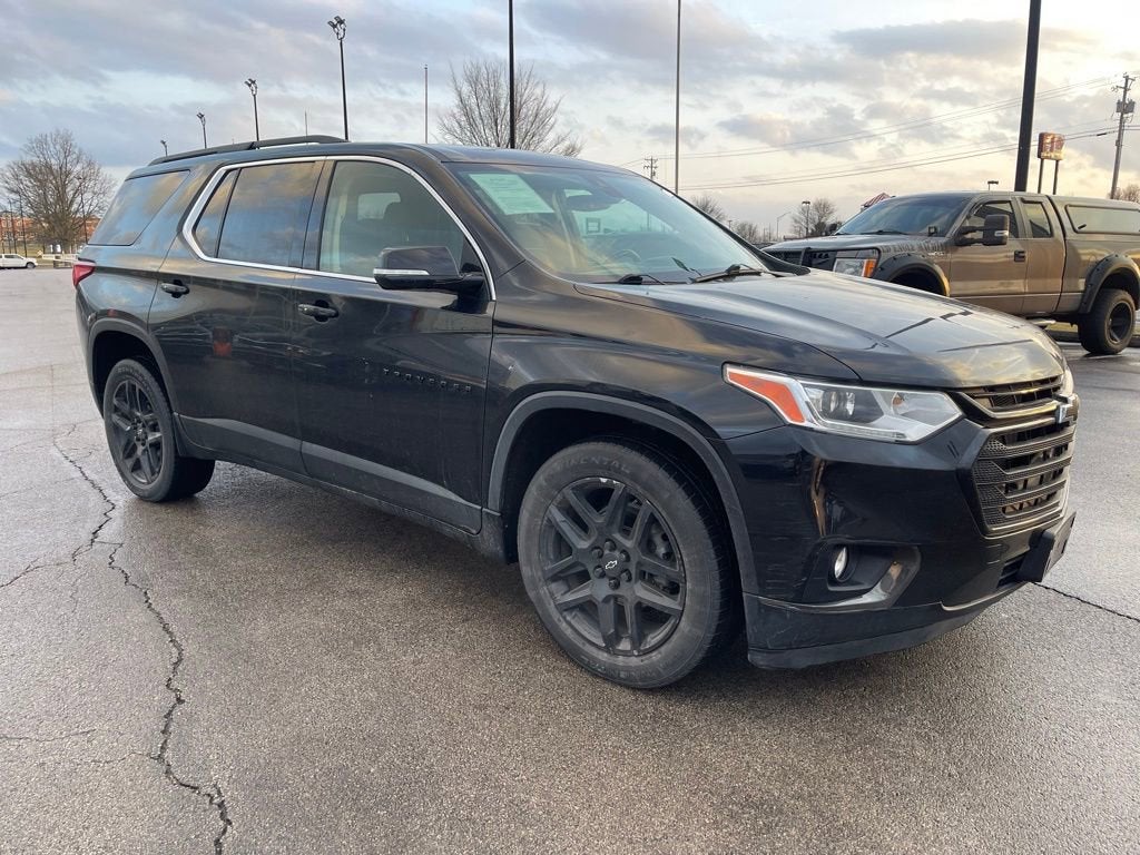 2021 Chevrolet Traverse LT Cloth