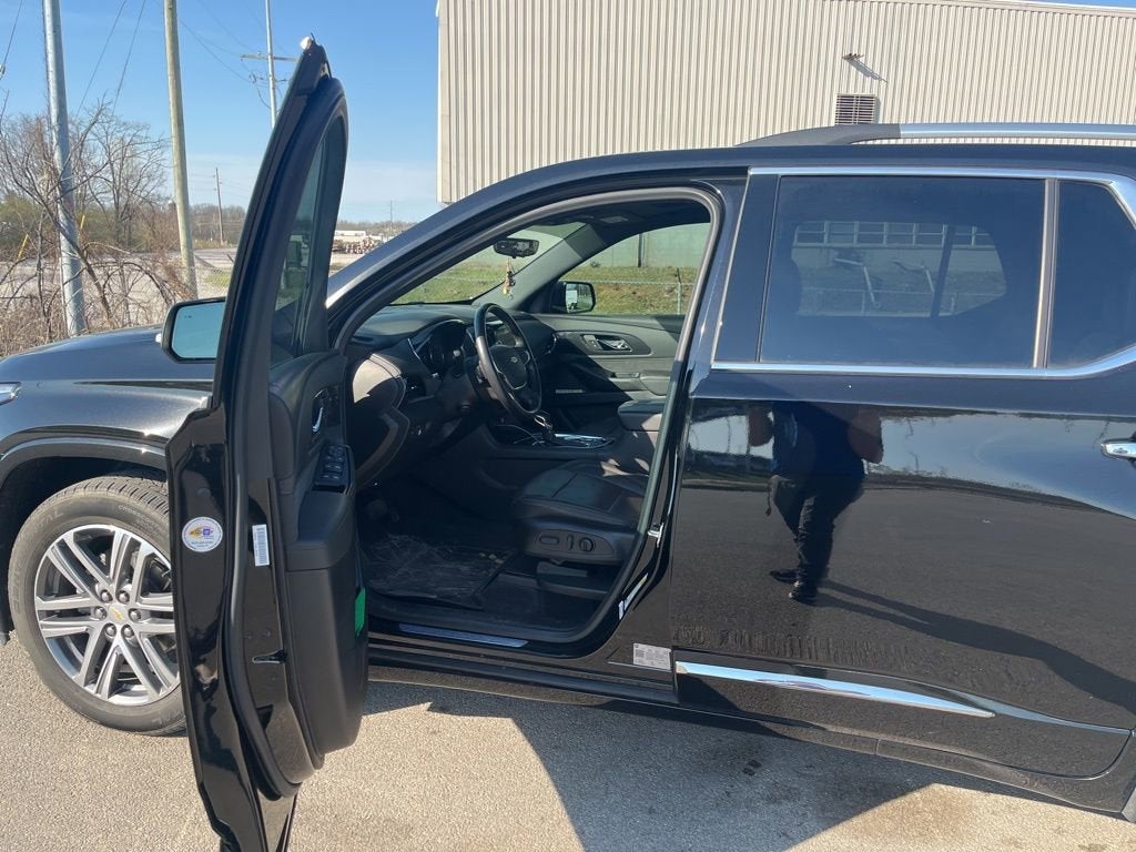 2022 Chevrolet Traverse High Country
