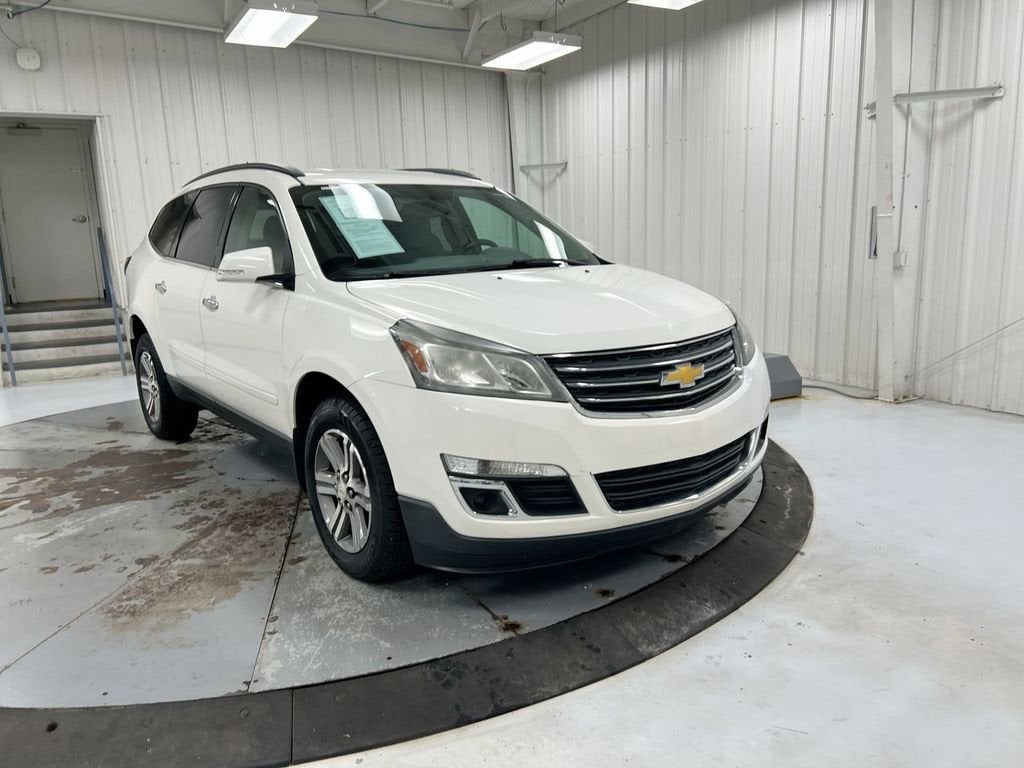 Used 2015 Chevrolet Traverse 1LT with VIN 1GNKRGKD3FJ213784 for sale in Georgetown, KY