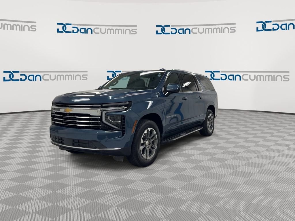 2025 Chevrolet Suburban LT