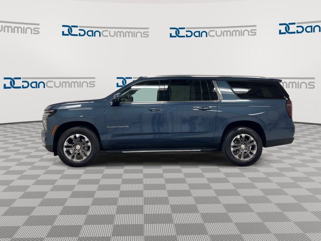 2025 Chevrolet Suburban LT
