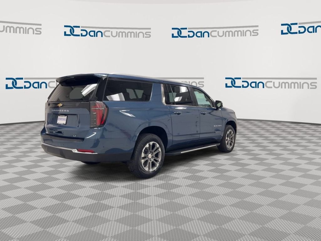 2025 Chevrolet Suburban LT