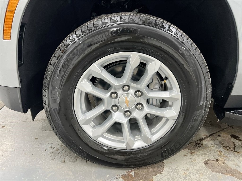 2025 Chevrolet Tahoe LS