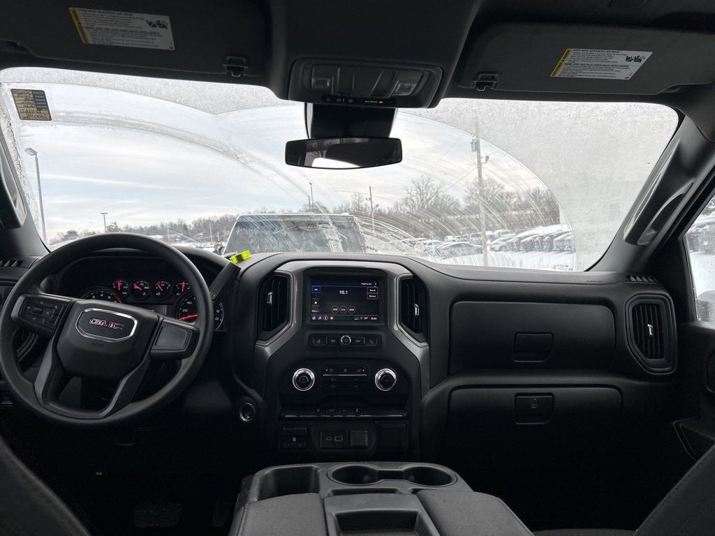 2024 GMC Sierra 2500 HD Pro