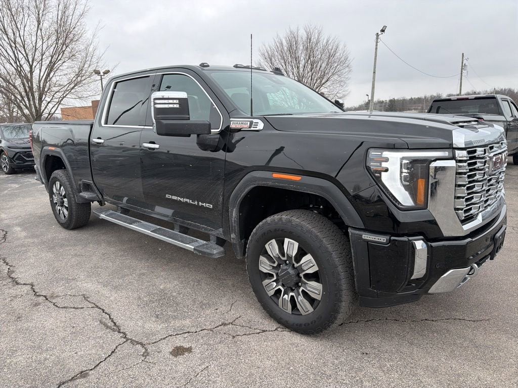 2025 GMC Sierra 2500 HD Denali