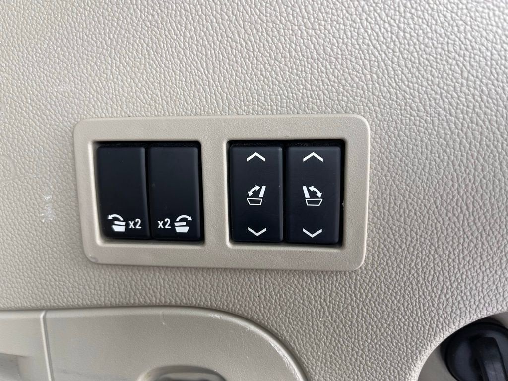 2016 Cadillac Escalade Luxury Collection