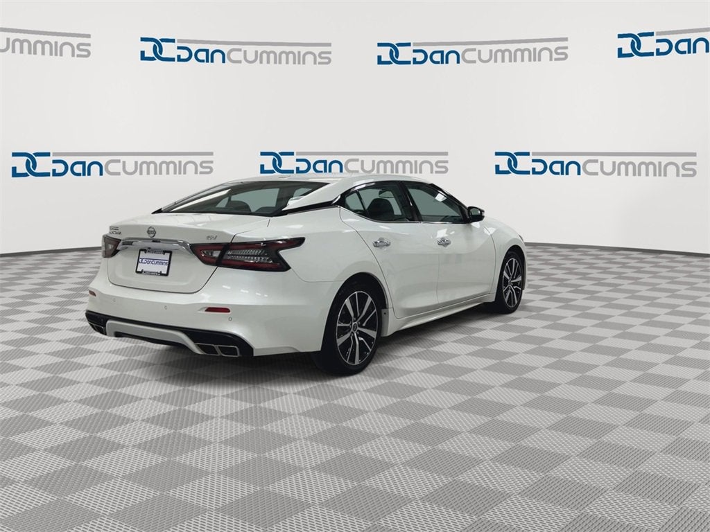 2023 Nissan Maxima SV