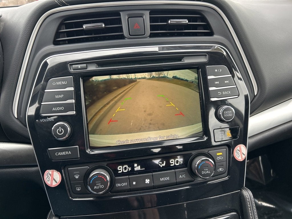 2023 Nissan Maxima SV