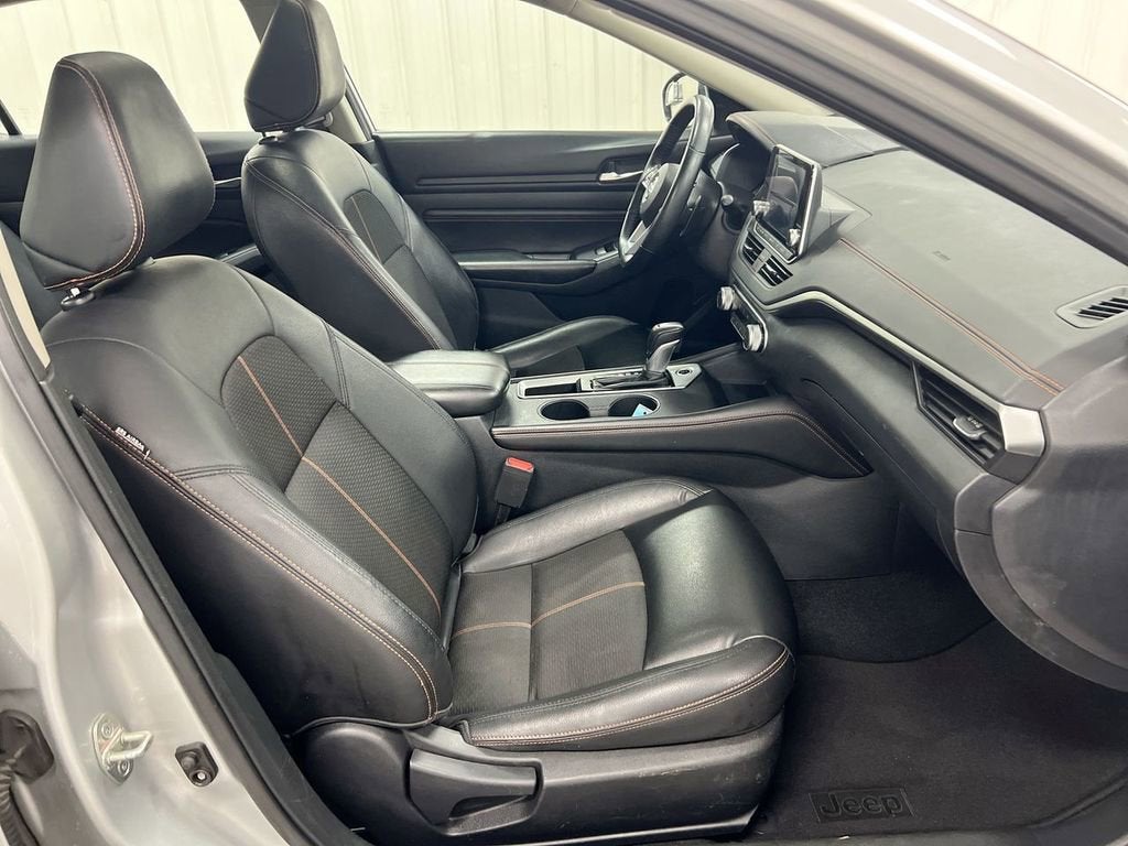 2020 Nissan Altima 2.0 SR