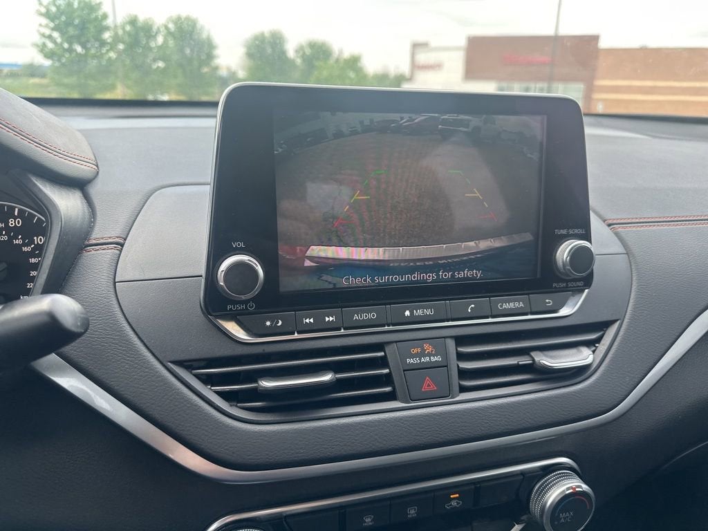 2022 Nissan Altima 2.5 SR