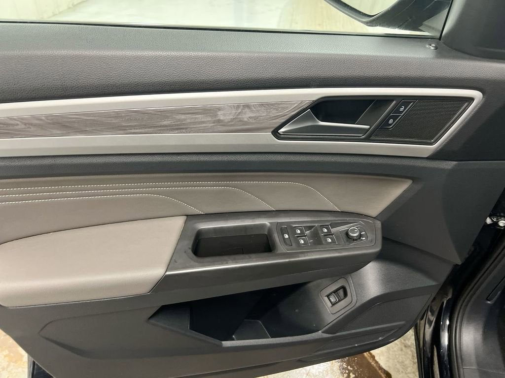 2023 Volkswagen Atlas Cross Sport 3.6L V6 SE w/Technology