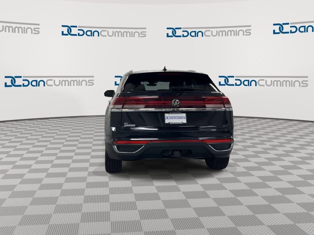 2024 Volkswagen Atlas Cross Sport 2.0T SE w/Technology